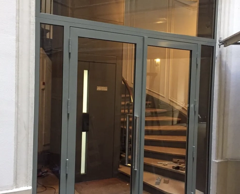 Porte entrée hall immeuble Paris 75016